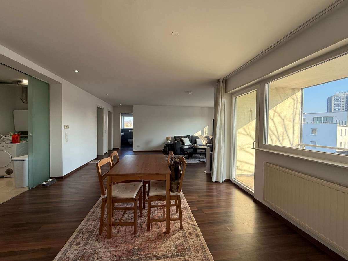 KL - Gersweilerweg, 3 ZKB, Einbauküche, Balkon, Tageslichtbad, Gäste-WC, Garage - Foto 3